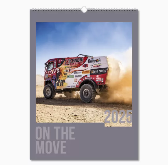 NWO071-7-leaf-on-the-move-optima-wall-calendar-cover-wiro.png