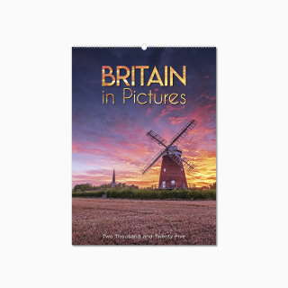 101215-britain-in-pictures-wall-calendar-cover-wiro.png